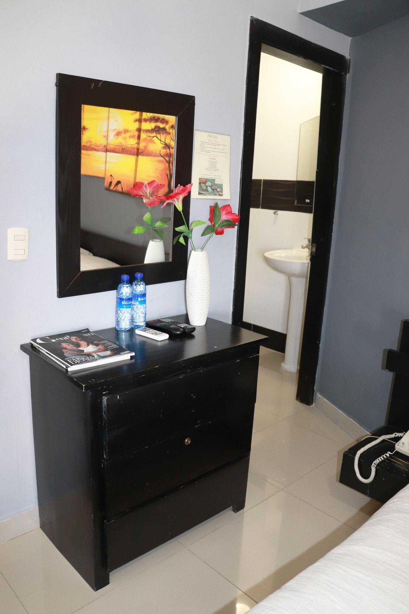 Hotel Merey Santo Domingo Exterior foto